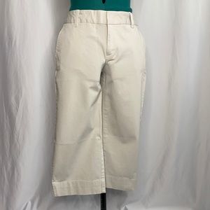 Gap Flat Front Capris - Beige, Size 2 Curvy Fit